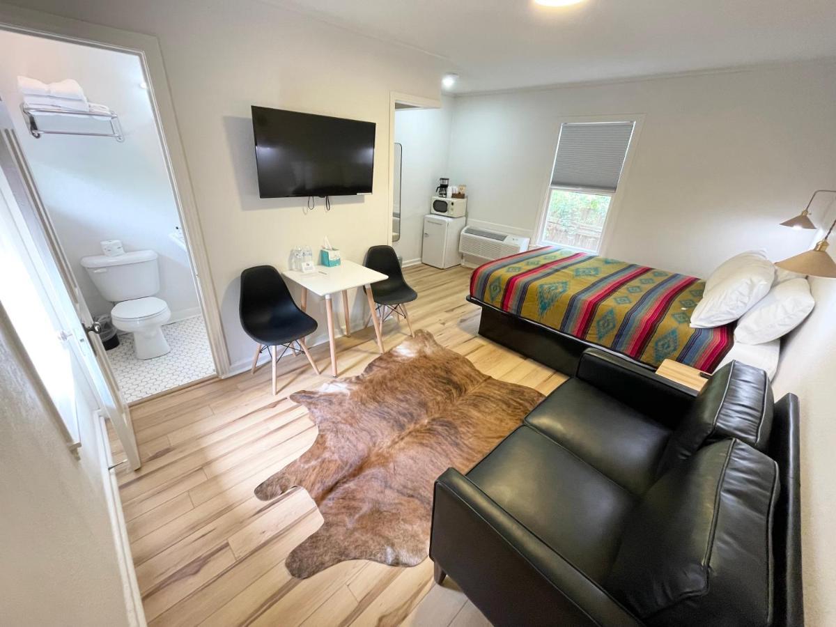 Frederick Motel เฟรเดอริกส์เบิร์ก ภายนอก รูปภาพ