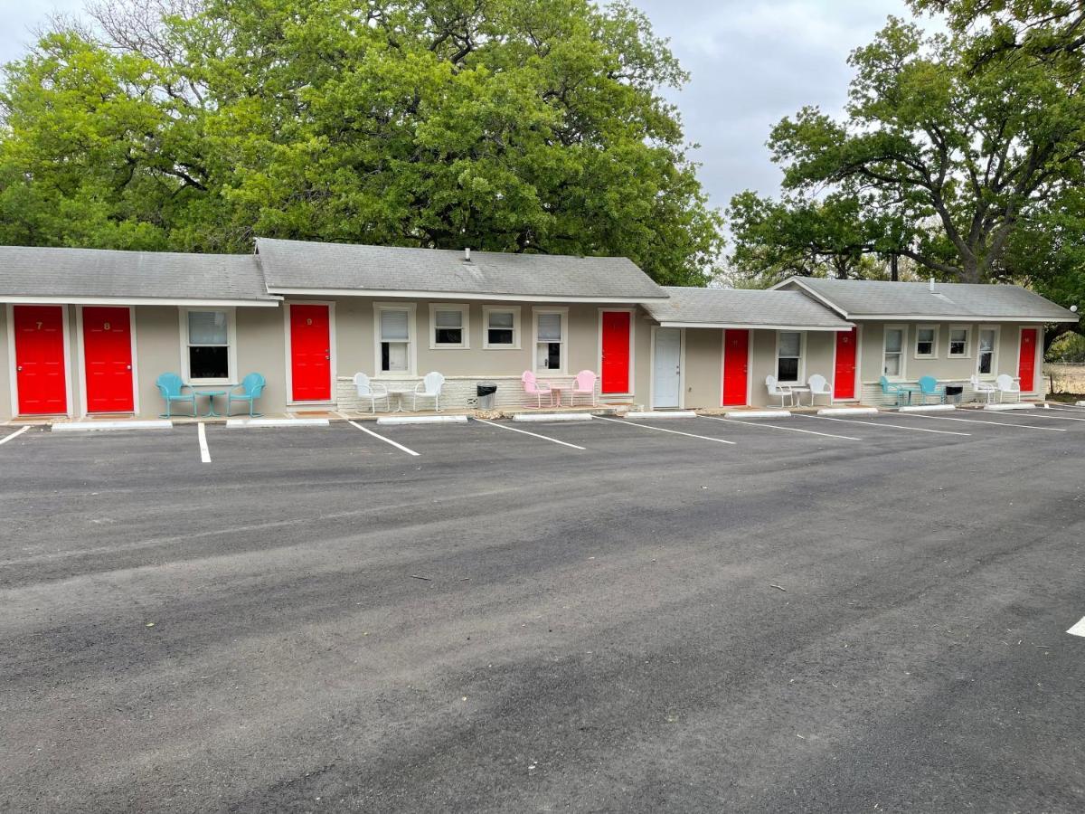 Frederick Motel เฟรเดอริกส์เบิร์ก ภายนอก รูปภาพ