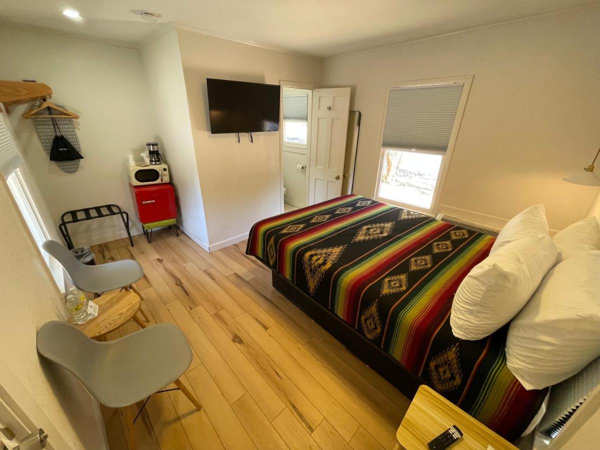 Frederick Motel เฟรเดอริกส์เบิร์ก ภายนอก รูปภาพ